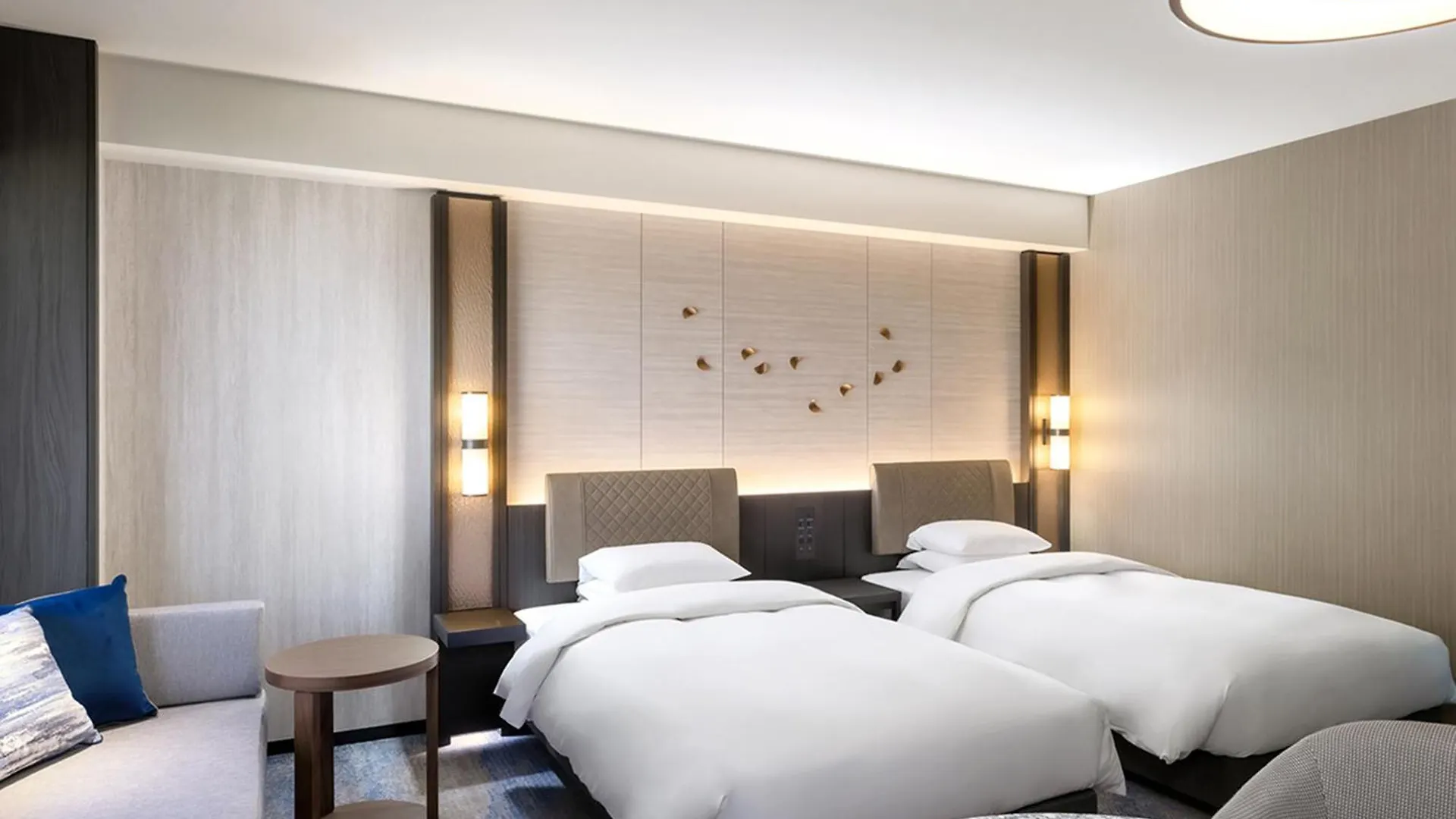 Grand Prince Hotel Osaka Bay 5*,