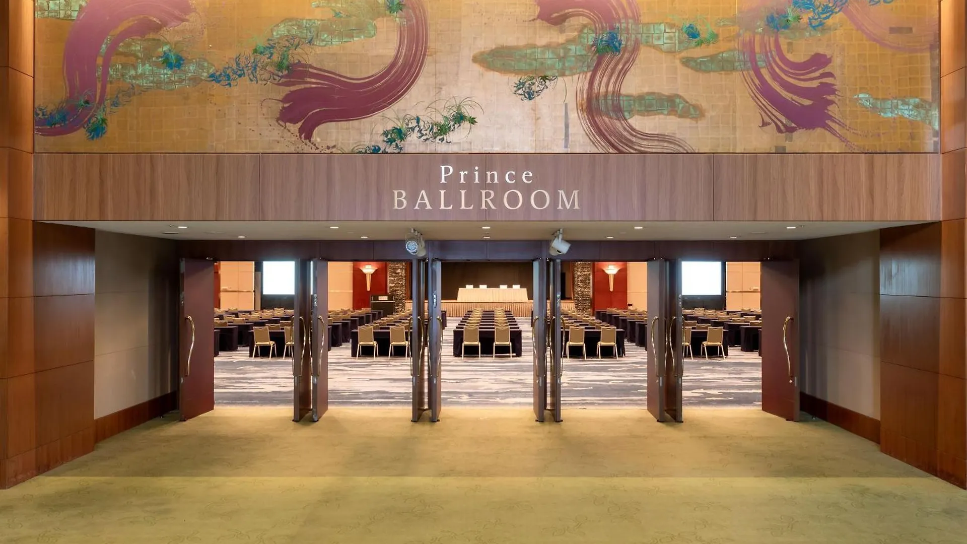 Grand Prince Hotel Osaka Bay